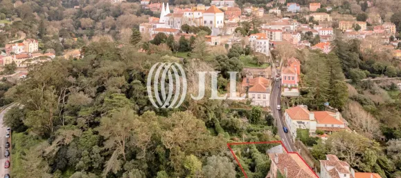 1295m² Building in Sintra, Portugal No. 110228 3