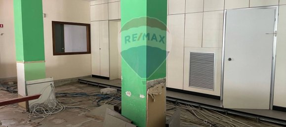 Gewerbliche Immobilie in Cesenatico, Italy 215m², Nr. 326127 15