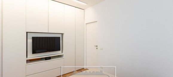 Квартира с 4 спальнями в Рим, Италия № 318802 15