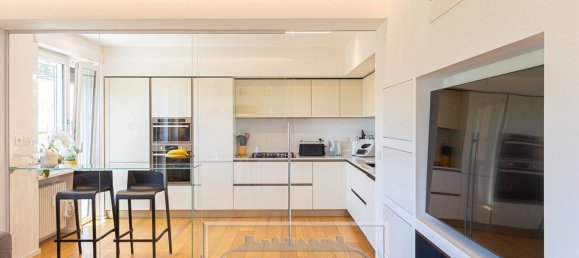 Квартира с 4 спальнями в Рим, Италия № 318802 10