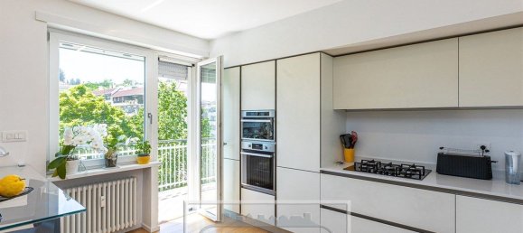 Квартира с 4 спальнями в Рим, Италия № 318802 5