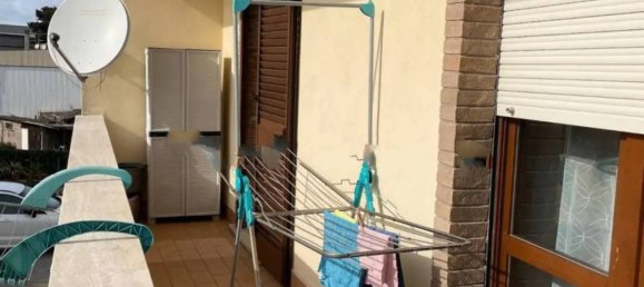 Studio in Pomezia, Italy, Nr. 150682 8