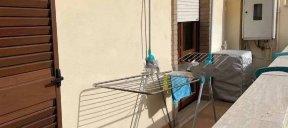 Studio in Pomezia, Italy, Nr. 150682 6