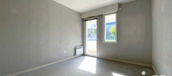 2 bedrooms Apartment in Epernon, France No. 256079 12
