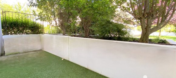 2 bedrooms Apartment in Epernon, France No. 256079 10