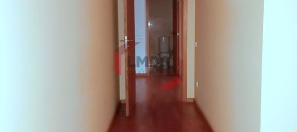 Квартира с 3 спальнями в Матозиньюш, Португалия № 32242 17