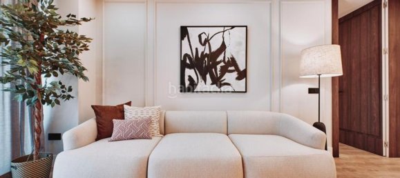 3 bedrooms Apartment in Madrid, Spain No. 120033 4