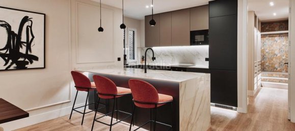 3 bedrooms Apartment in Madrid, Spain No. 120033 9