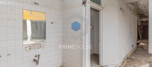 9 غرف نوم بناية في Setubal, Portugal رقم 250052 49