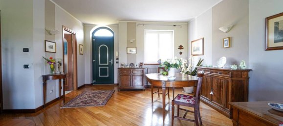 5غرفة منزل في Cuneo, Italy رقم 40484 11