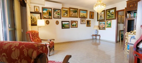 4 bedrooms Apartment in Cordoba, Spain No. 151408 3