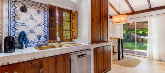 5 bedrooms Villa in Almada, Portugal No. 117744 32