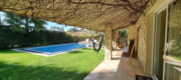 5 bedrooms Villa in Almada, Portugal No. 117744 2