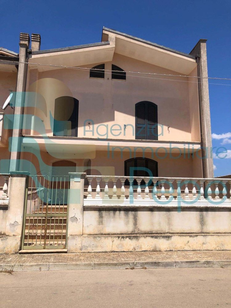 Dúplex de 8 habitaciónes en Presicce Acquarica, Italy No. 222042