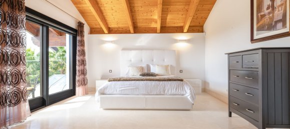 Villa de 10 dormitorios en Málaga, Spain No. 128002 11