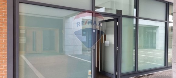 114m² Commercial property in Bergamo, Italy No. 289767 4