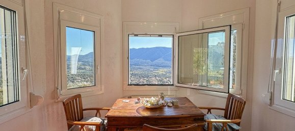 5 bedrooms Villa in Thesprotia, Greece No. 9016 10