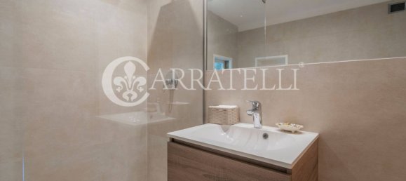 4 Schlafzimmer Wohnung in Florence, Italy, Nr. 297678 40