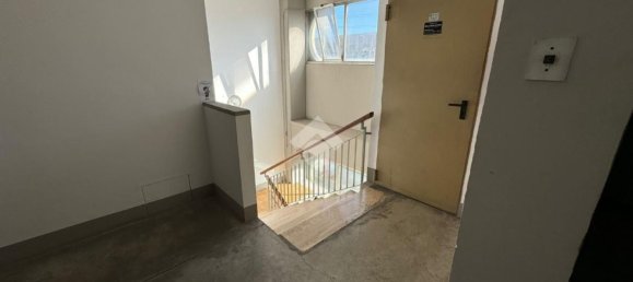 124m² Warehouse in Lastra a Signa, Italy No. 44426 4