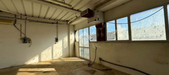 124m² Warehouse in Lastra a Signa, Italy No. 44426 23