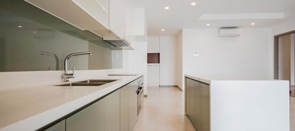 3 bedrooms Apartment in District 4, Vietnam No. 17556 6