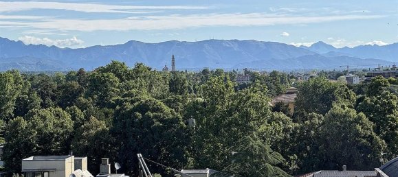 4 bedrooms Apartment in Monza, Italy No. 329546 20