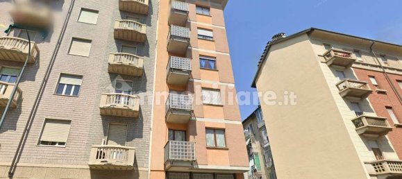 1 bedroom Garage in Turin, Italy No. 304239 4