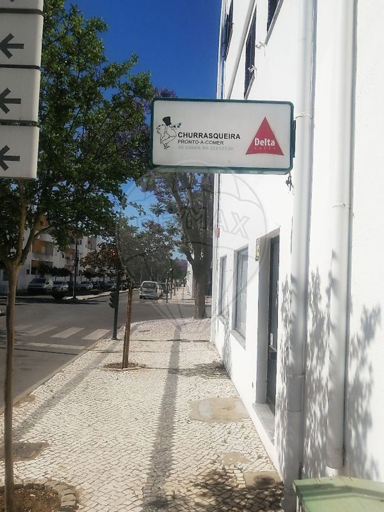 99m² Warehouse in Serpa, Portugal No. 38883