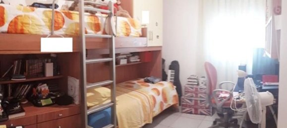 4 rooms Apartment in Meda, Italy No. 182989 4