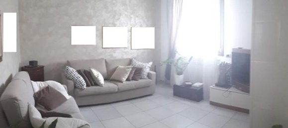 4 rooms Apartment in Meda, Italy No. 182989 2