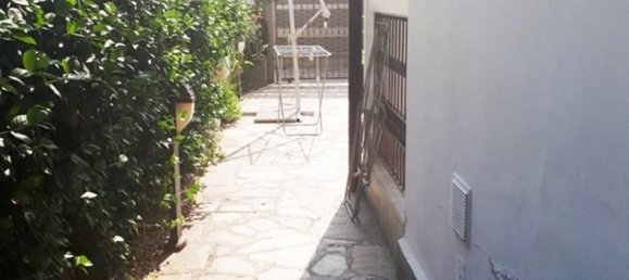 4 rooms Apartment in Meda, Italy No. 182989 9