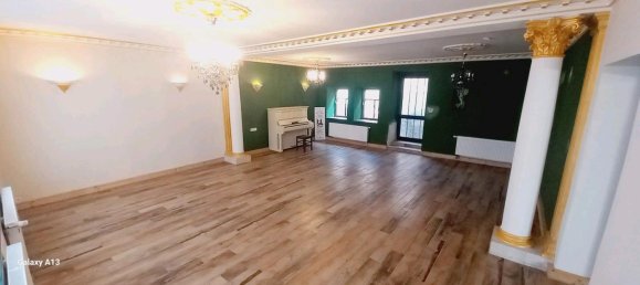 40-salle Ferme à Leipzig, Germany No. 304105 12