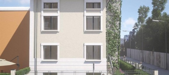 4-Zimmer Wohnung in Parma, Italy, Nr. 38024 2