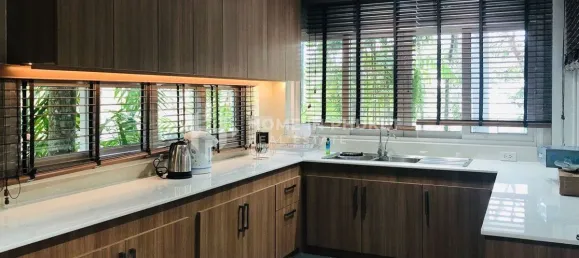 3 Schlafzimmer Haus in Chalong, Thailand, Nr. 71611 8