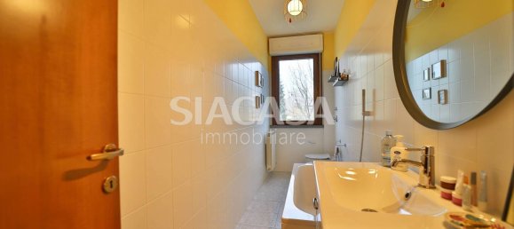 3 rooms Apartment in Verderio, Italy No. 11549 24