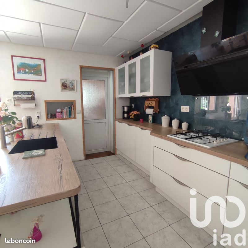 3 bedrooms House in Maine-et-Loire, France No. 340490