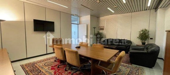 4-Zimmer Lagerhaus in Cerro Maggiore, Italy, Nr. 75812 9