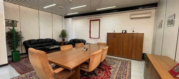 4-Zimmer Lagerhaus in Cerro Maggiore, Italy, Nr. 75812 3