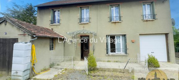3 bedrooms House in Henonville, France No. 273984 3