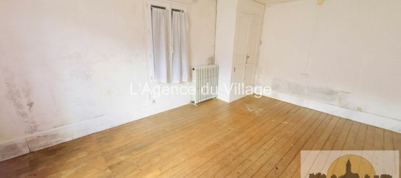 3 bedrooms House in Henonville, France No. 273984 8