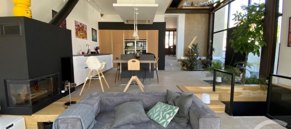 4 bedrooms House in Rosny-sous-Bois, France No. 169497 4