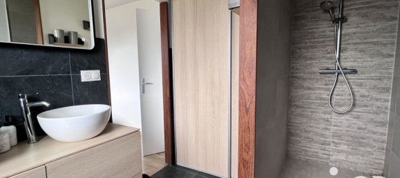 5 rooms House in Phalempin, France No. 56675 12