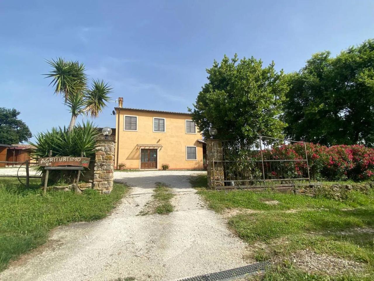 Villa de 5 divisões em Manciano, Italy N.º 151258