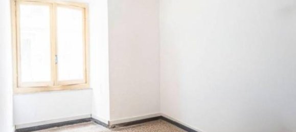 9 rooms Apartment in Genoa, Italy No. 32491 16