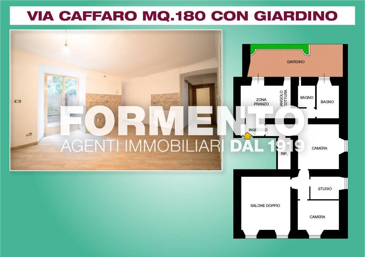 9 rooms Apartment in Genoa, Italy No. 32491