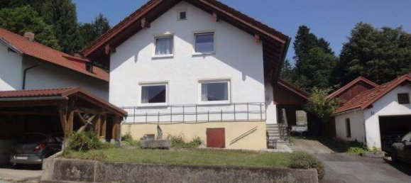 6 rooms Townhouse in Freyung-Grafenau, Germany No. 309373 3