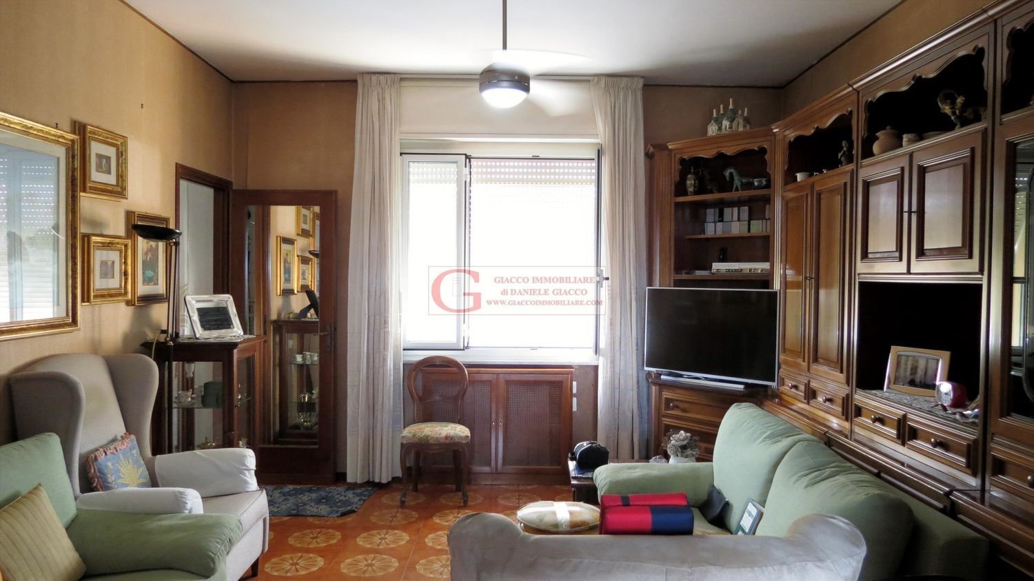 5 bedrooms Apartment in Cascina, Italy No. 331678
