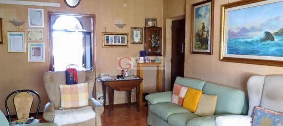 5 bedrooms Apartment in Cascina, Italy No. 331678 4