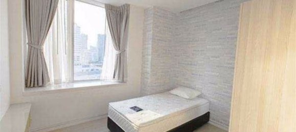 Apartamento com 2 quartos em condomínio em Huai Khwang, Thailand N.º 9234 5