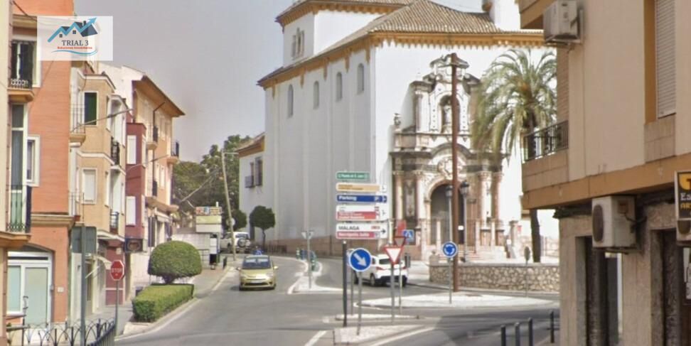 3 bedrooms Apartment in Cordoba, Spain No. 258533